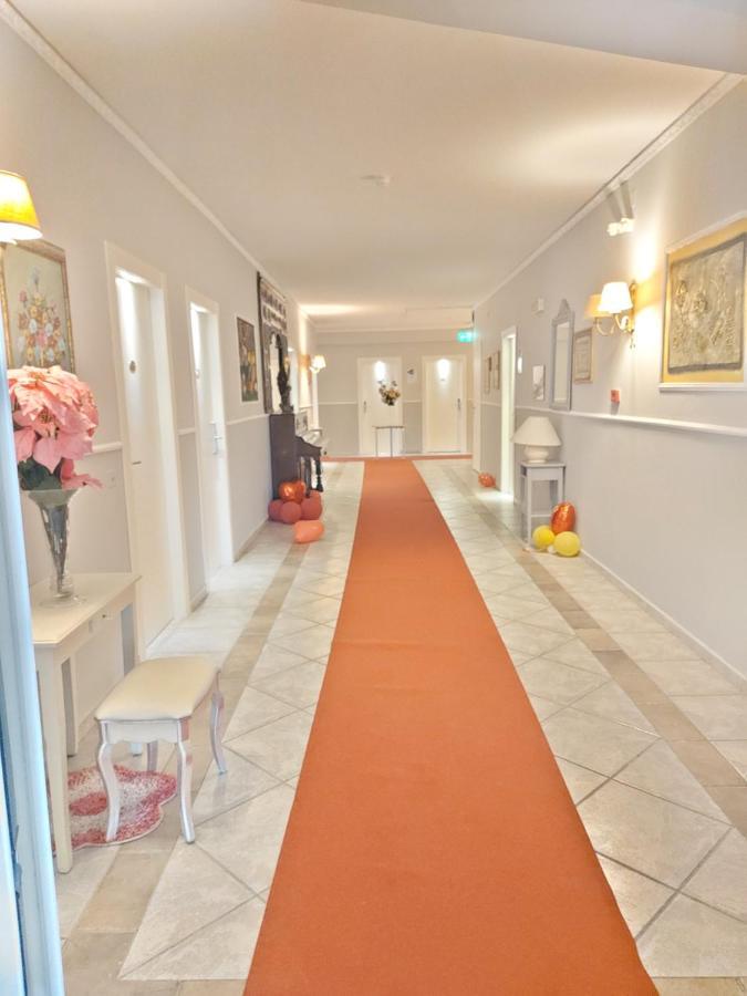 Hotel Caribe Casalnuovo Di Napoli Esterno foto