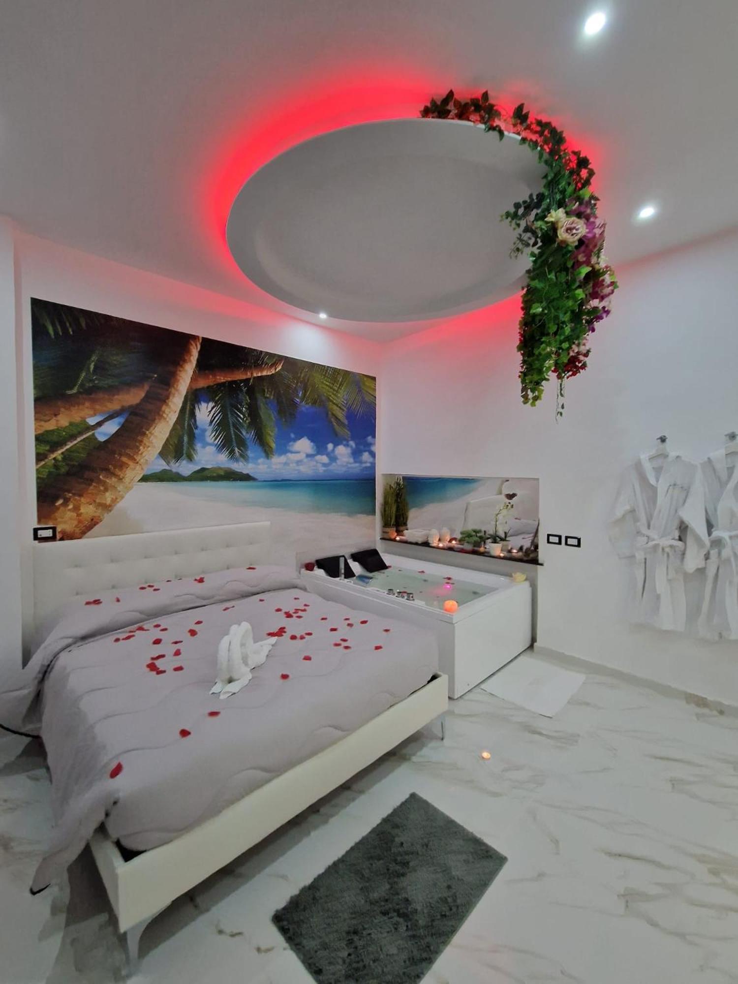 Hotel Caribe Casalnuovo Di Napoli Esterno foto