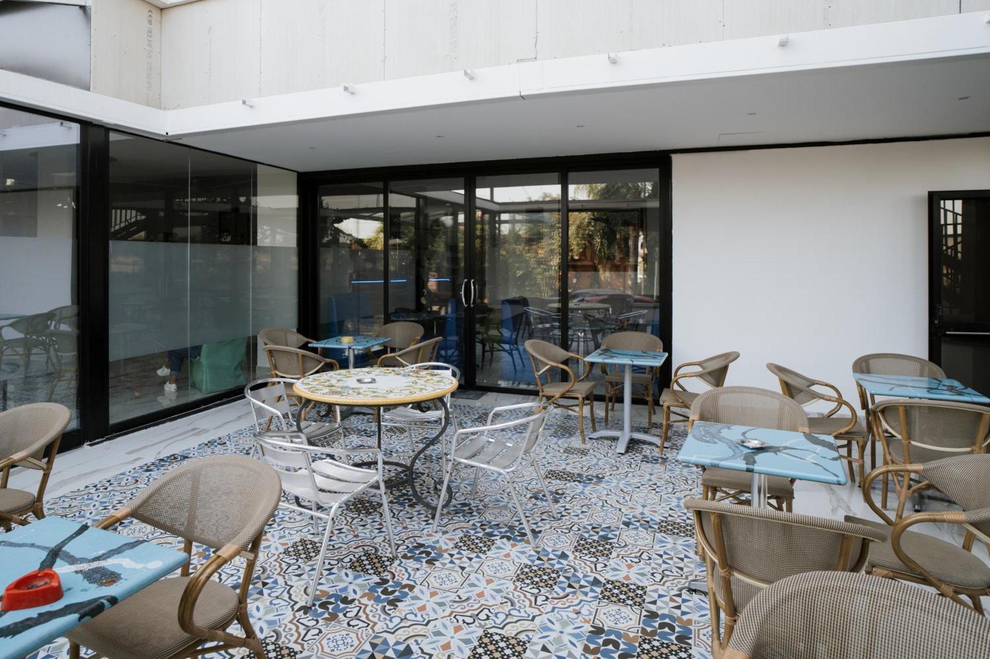 Hotel Caribe Casalnuovo Di Napoli Esterno foto